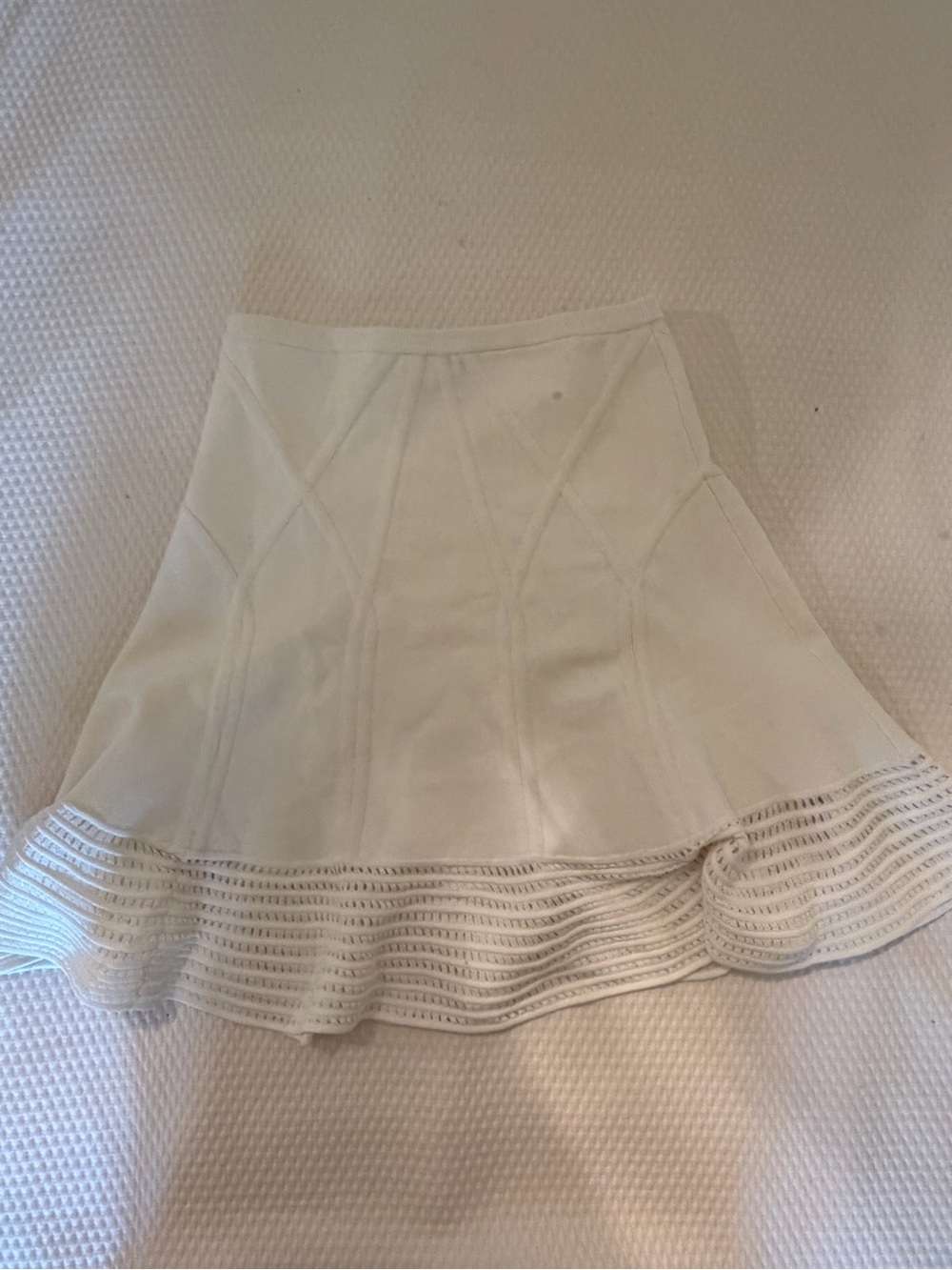 Diane Von FURSTENBERG White Ruffled Hem A-Line Skirt
